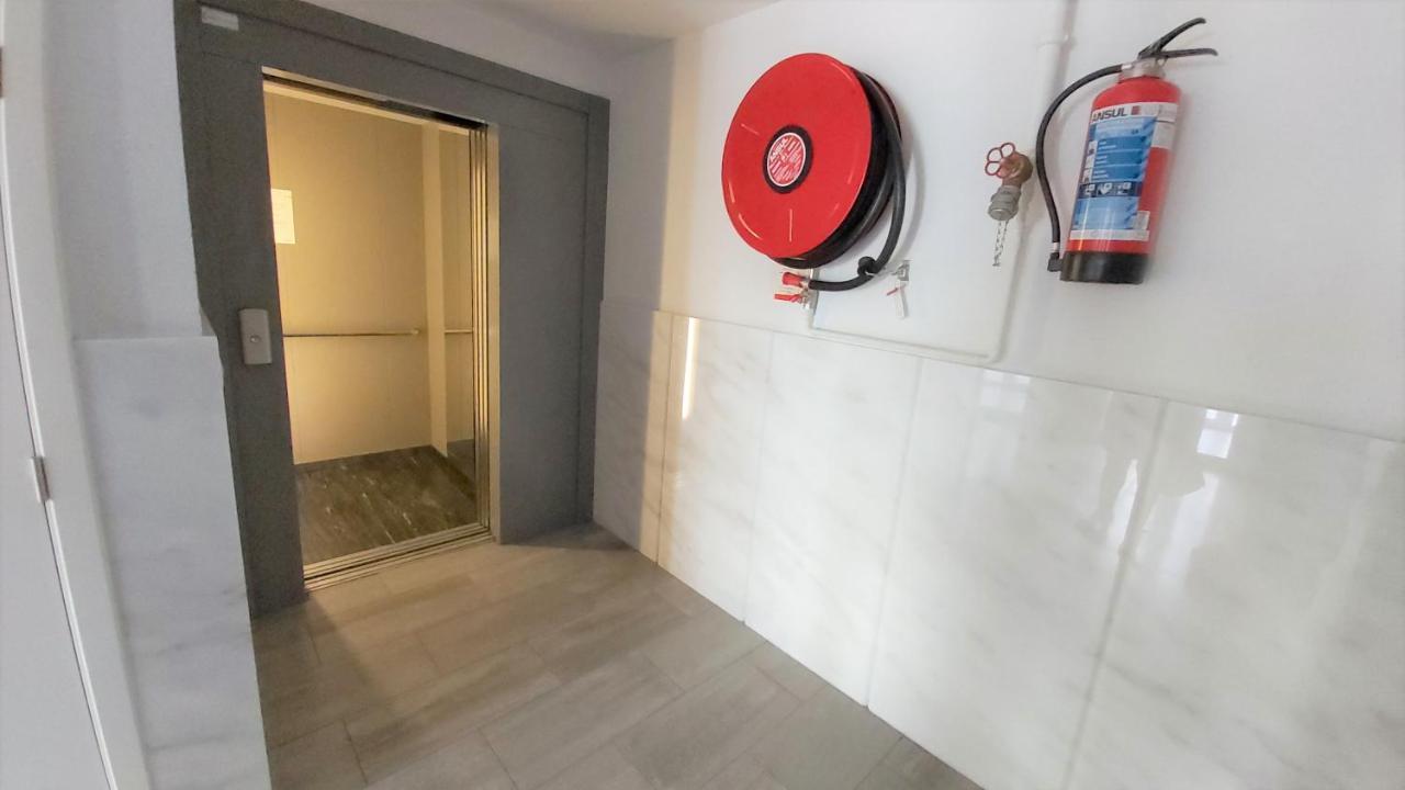 Marjori Oostende Met Gratis Parkeerplaats Екстер'єр фото